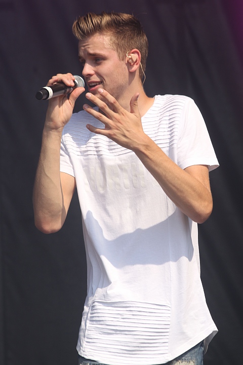 State of Mind @ Buitenbeenpop, Leopoldsburg, picture 7, photographed by Heidi Elen - FrontView Magazine