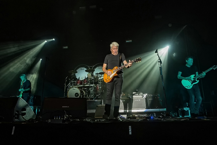 Golden Earring @ Boerenrock 2016, foto 1, foto's door FrontView Magazine