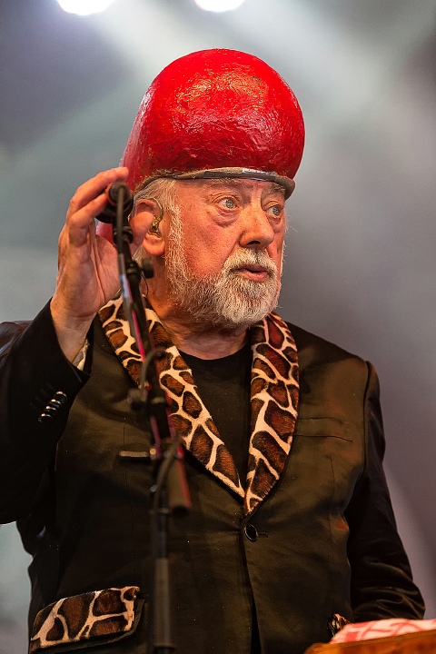 Urbanus & De Fanfaar @ Boerenrock 2016, foto 7, foto's door Edwin Houdevelt - FrontView Magazine