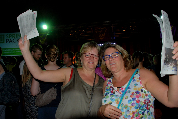 Vlaanderen Zingt @ Ekeren, picture 12, photographed by Peter Minnebo - FrontView Magazine