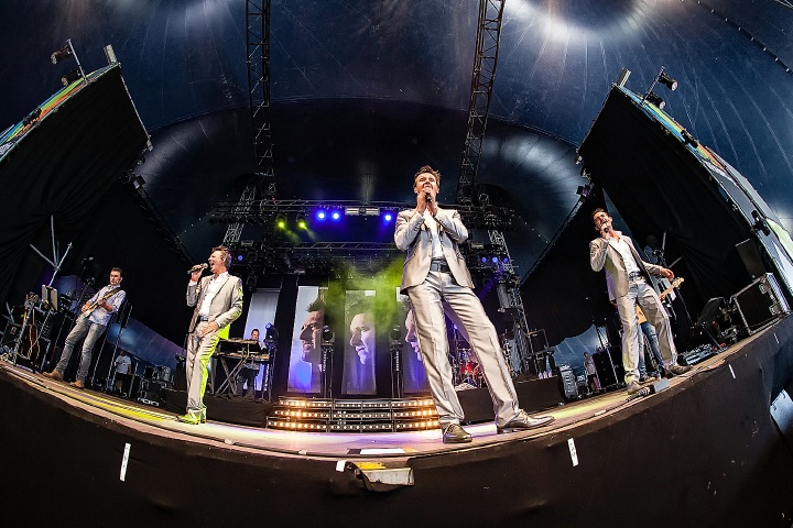 De Romeo's @ Boerenrock 2016, foto 24, foto's door Edwin Houdevelt - FrontView Magazine