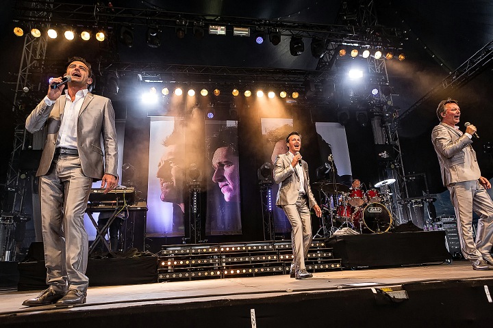 De Romeo's @ Boerenrock 2016, foto 25, foto's door Edwin Houdevelt - FrontView Magazine