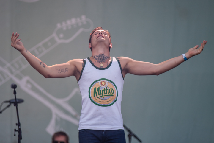 Douwe Bob @ Strandfestival ZAND, foto 1, foto's door Frank Bogers - FrontView Magazine
