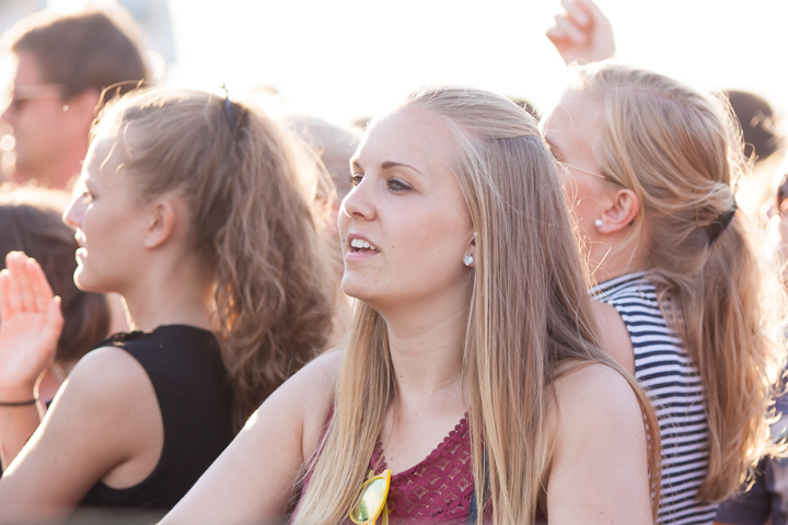 Guus Meeuwis @ Strandfestival ZAND, foto 7, foto's door Frank Bogers - FrontView Magazine