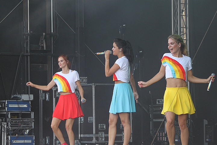 K3 @ Dag van het Zand in Lommel, picture 5, photographed by Heidi Elen - FrontView Magazine