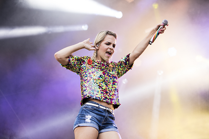 K3 @ Maanrock 2016, picture 3, photographed by Frank Lambrechts - FrontView Magazine