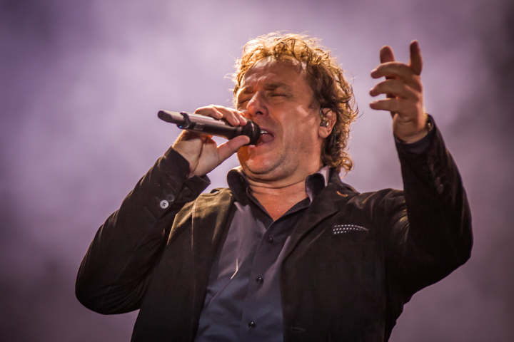 Marco Borsato @ Strandfestival ZAND, foto 3, foto's door Frank Bogers - FrontView Magazine