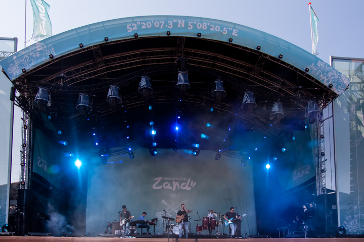 Nielson @ Strandfestival ZAND, foto 1, foto's door Frank Bogers - FrontView Magazine