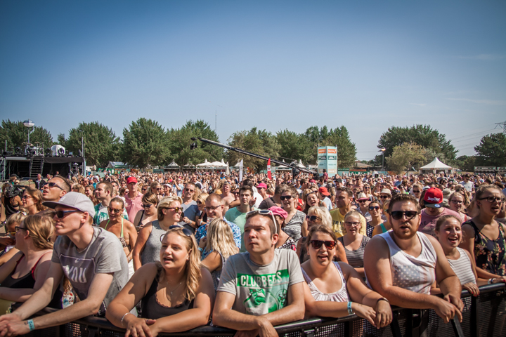 Nielson @ Strandfestival ZAND, foto 11, foto's door Frank Bogers - FrontView Magazine
