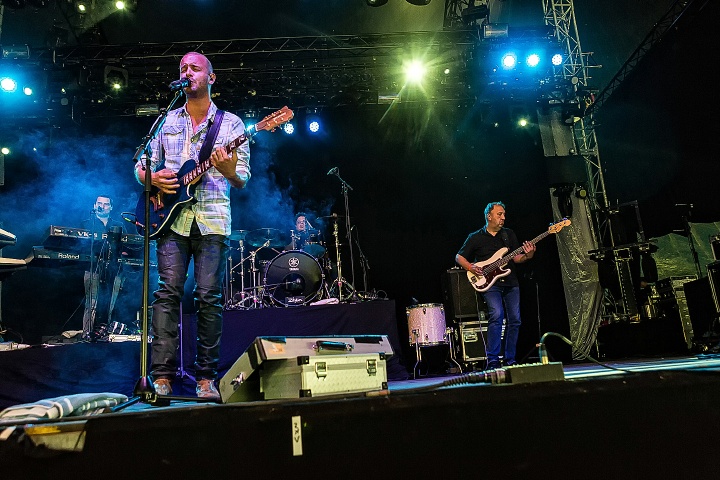 Stan Van Samang @ Boerenrock 2016, foto 13, foto's door Edwin Houdevelt - FrontView Magazine
