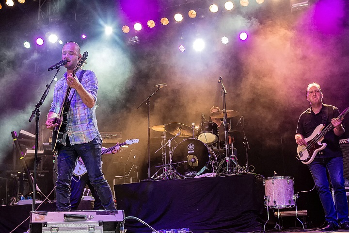 Stan Van Samang @ Boerenrock 2016, foto 35, foto's door Edwin Houdevelt - FrontView Magazine
