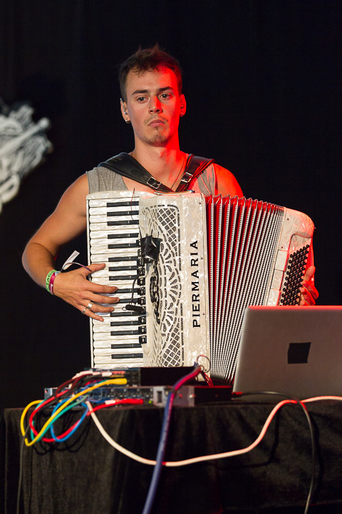 Fao Fao @ BoombalFestival Dag 4 Lovendegem, picture 23, photographed by Guy Danneels - FrontView Magazine