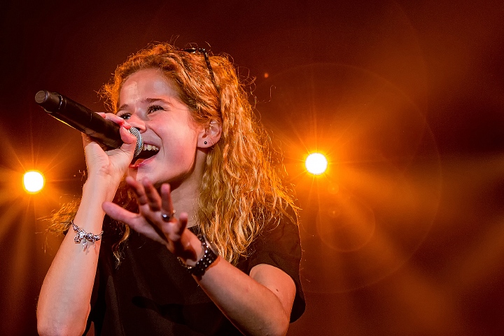 Laura Tesoro @ Boerenrock 2016, foto 10, foto's door Edwin Houdevelt - FrontView Magazine