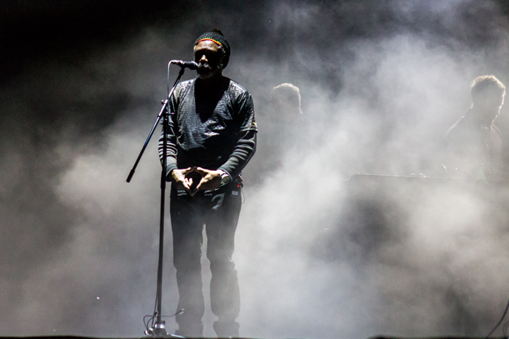 Massive Attack @ Sint Pietersplein Gent, picture 4, photographed by Dieter  Boone - FrontView Magazine