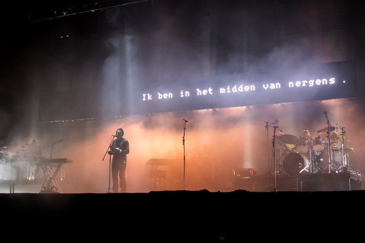 Massive Attack @ Sint Pietersplein Gent, picture 6, photographed by Dieter  Boone - FrontView Magazine