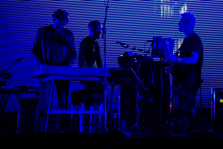 Massive Attack @ Sint Pietersplein Gent, picture 16, photographed by Dieter  Boone - FrontView Magazine