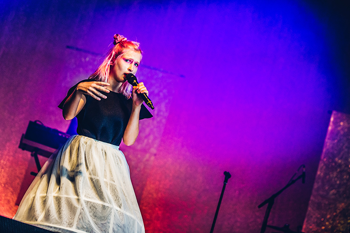 Alice on the Roof @ Crammerock 2016, picture 6, photographed by Elke Briers - FrontView Magazine