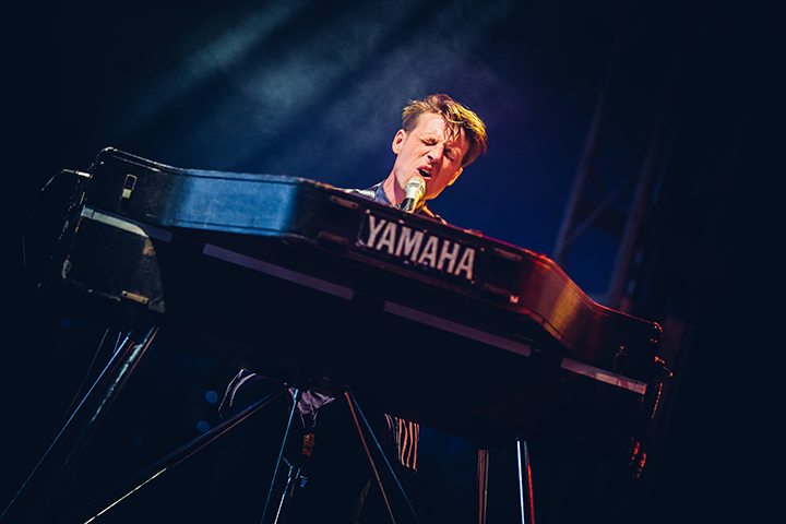 Bent Van Looy @ Crammerock 2016, picture 4, photographed by Elke Briers - FrontView Magazine