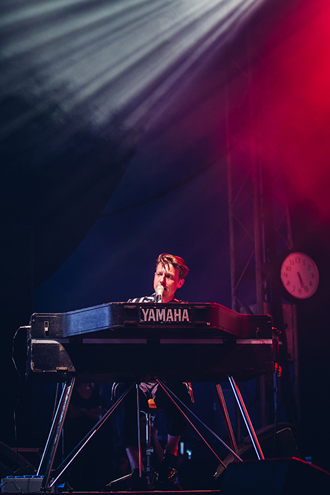 Bent Van Looy @ Crammerock 2016, picture 6, photographed by Elke Briers - FrontView Magazine