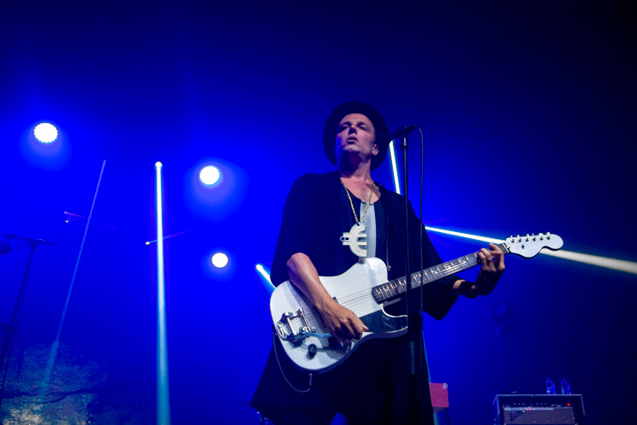 The Van Jets @ Openluchttheater Rivierenhof, picture 2, photographed by Erwin Evrard - FrontView Magazine
