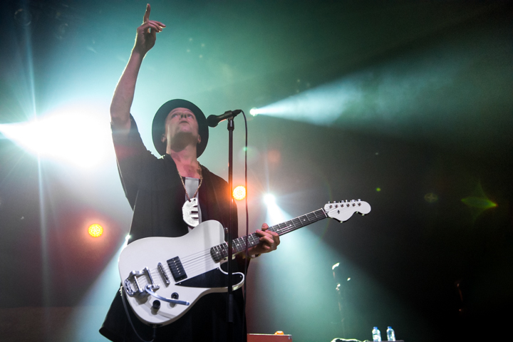 The Van Jets @ Openluchttheater Rivierenhof, picture 12, photographed by Erwin Evrard - FrontView Magazine