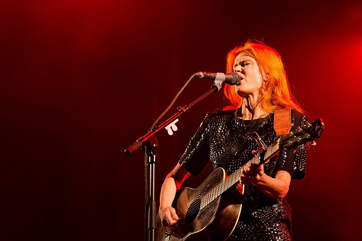 Axelle Red @ Villa Pace 2016, picture 8, photographed by Edwin Houdevelt - FrontView Magazine