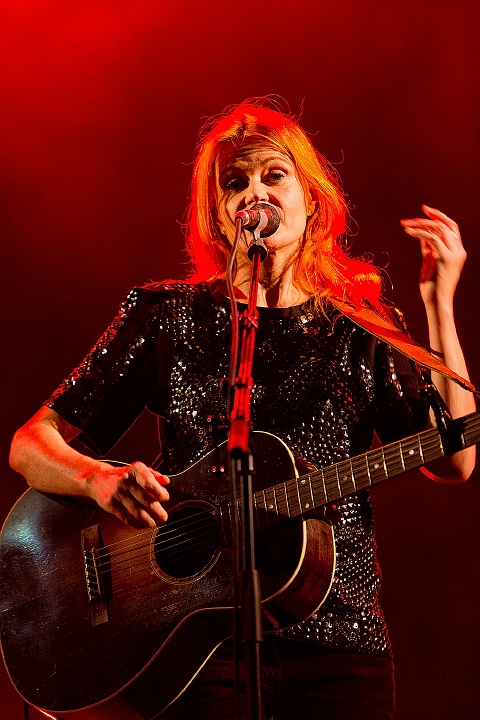 Axelle Red @ Villa Pace 2016, picture 10, photographed by Edwin Houdevelt - FrontView Magazine