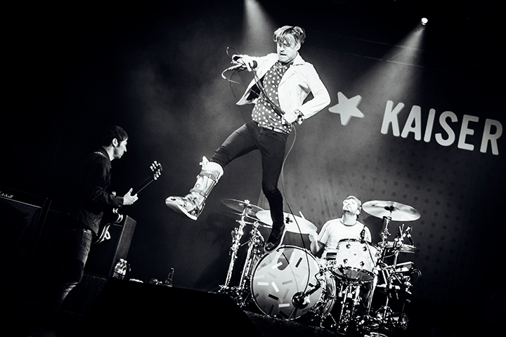 Kaiser Chiefs @ Crammerock 2016, picture 3, photographed by Elke Briers - FrontView Magazine