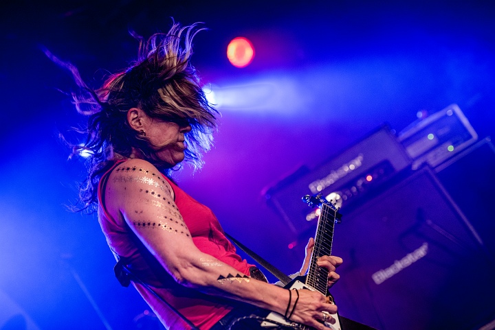 L 7 @ Muziekodroom, foto 25, foto's door Luc Luyten - FrontView Magazine