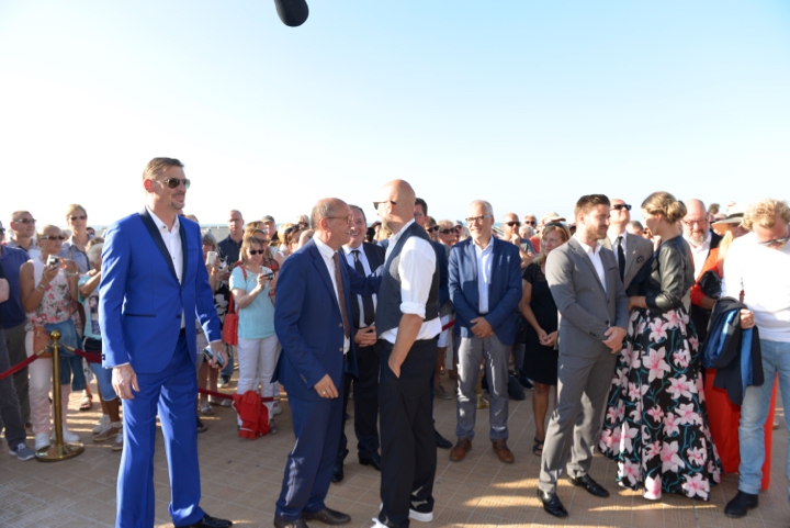 everybody Happy ! Premiére sfeerbeelden. @ Oostende Kursaal, picture 7, photographed by Bart Baevegems - FrontView Magazine
