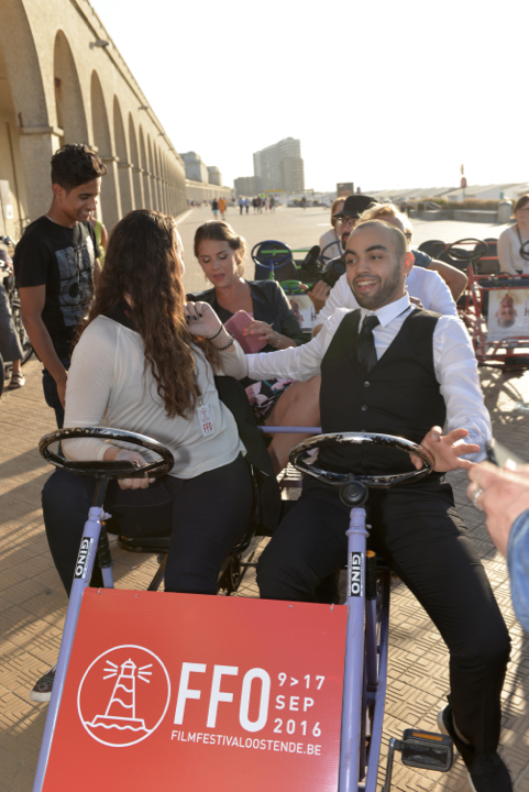 everybody Happy ! Premiére sfeerbeelden. @ Oostende Kursaal, picture 22, photographed by Bart Baevegems - FrontView Magazine