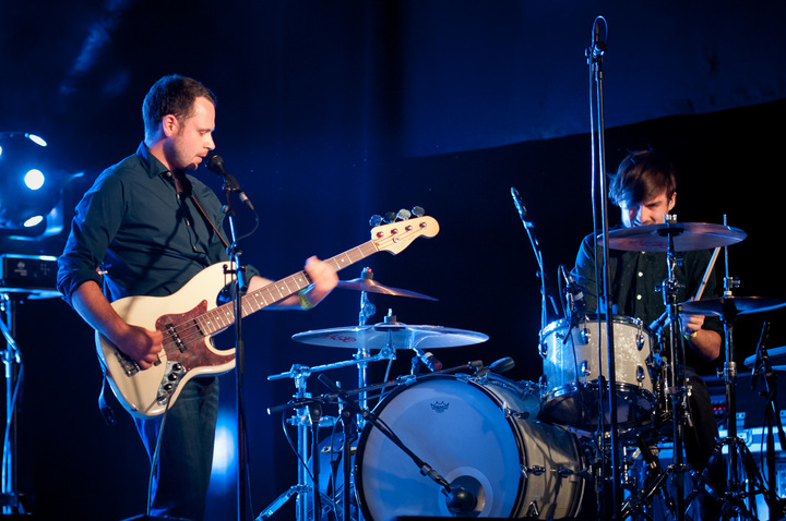 Intergalactic Lovers @ Ten Vrede Diksmuide, picture 4, photographed by Devid Camerlynck - FrontView Magazine
