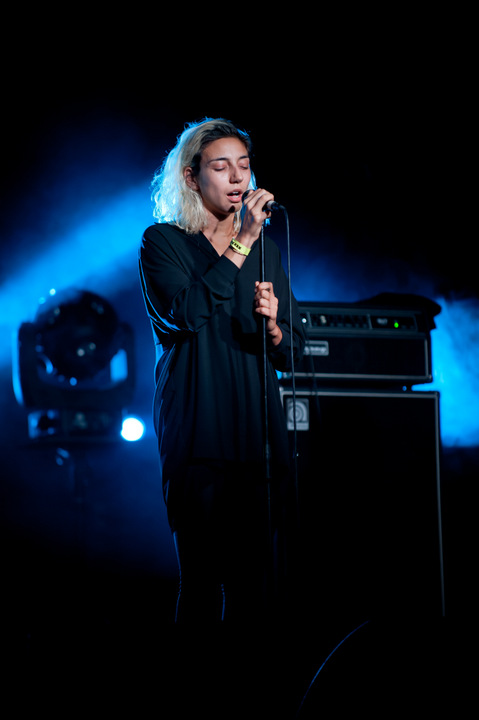 Intergalactic Lovers @ Ten Vrede Diksmuide, picture 6, photographed by Devid Camerlynck - FrontView Magazine