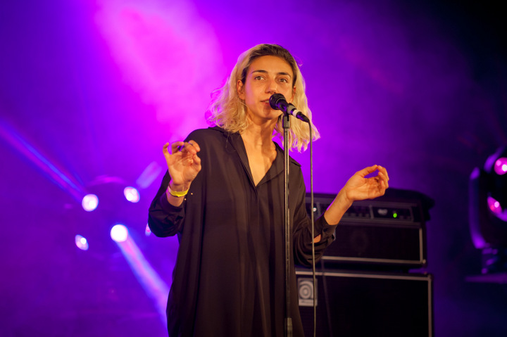 Intergalactic Lovers @ Ten Vrede Diksmuide, picture 14, photographed by Devid Camerlynck - FrontView Magazine