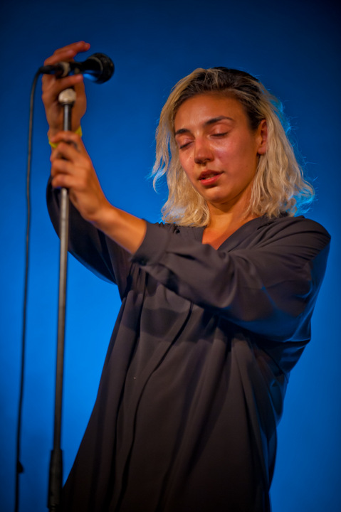 Intergalactic Lovers @ Ten Vrede Diksmuide, picture 23, photographed by Devid Camerlynck - FrontView Magazine