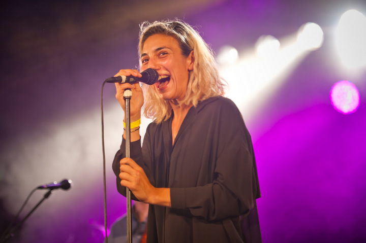 Intergalactic Lovers @ Ten Vrede Diksmuide, picture 27, photographed by Devid Camerlynck - FrontView Magazine
