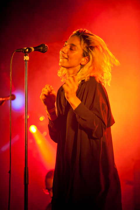 Intergalactic Lovers @ Ten Vrede Diksmuide, picture 36, photographed by Devid Camerlynck - FrontView Magazine