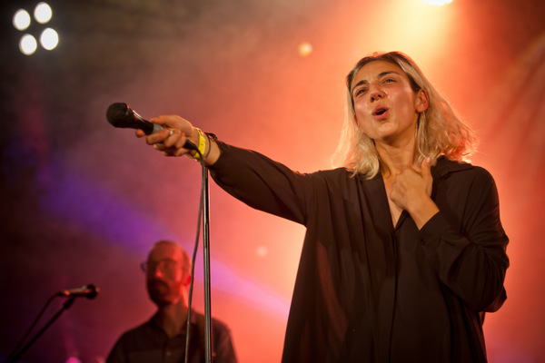 Intergalactic Lovers @ Ten Vrede Diksmuide, picture 45, photographed by Devid Camerlynck - FrontView Magazine