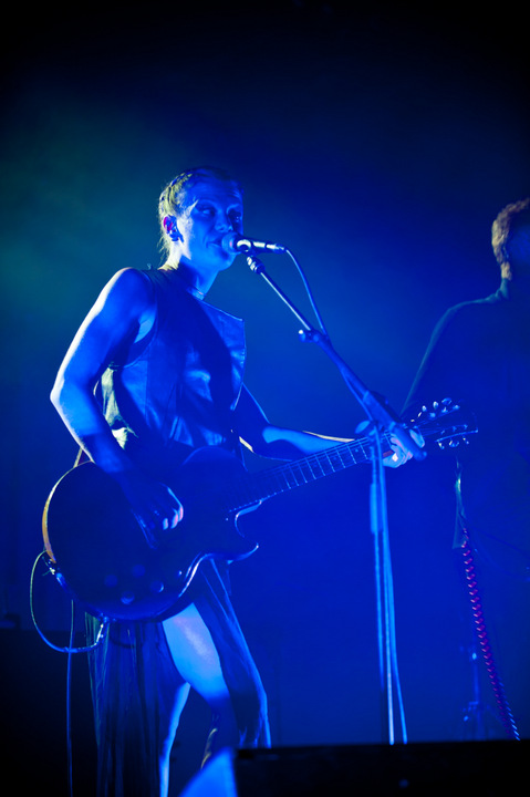 Trixie Whitley @ Ten Vrede Diksmuide, picture 8, photographed by Devid Camerlynck - FrontView Magazine