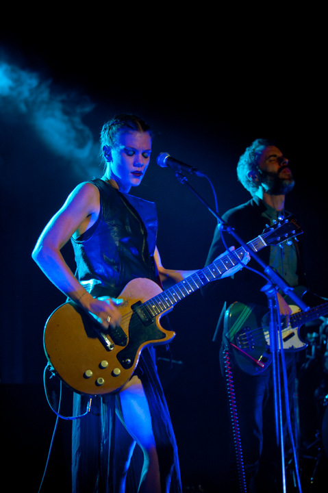 Trixie Whitley @ Ten Vrede Diksmuide, picture 35, photographed by Devid Camerlynck - FrontView Magazine
