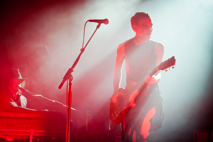 Trixie Whitley @ Ten Vrede Diksmuide, picture 36, photographed by Devid Camerlynck - FrontView Magazine