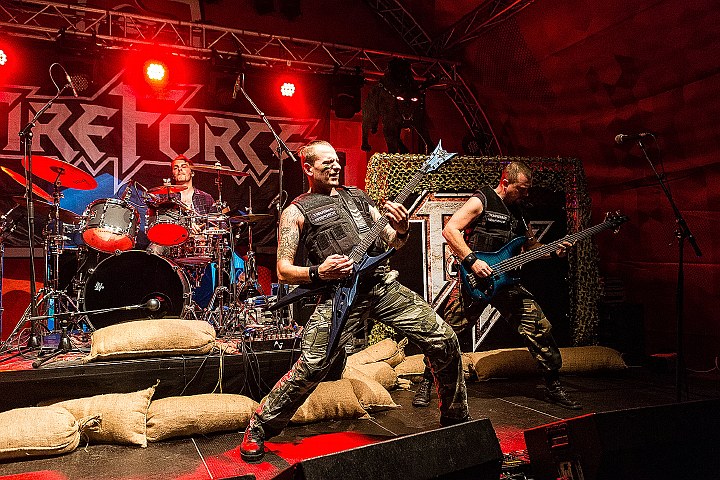 Fireforce @ Olensfest 2016, foto 23, foto's door Edwin Houdevelt - FrontView Magazine