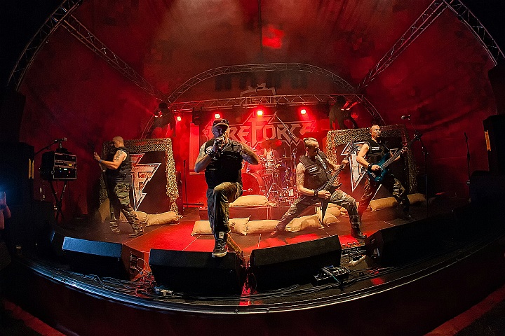 Fireforce @ Olensfest 2016, foto 24, foto's door Edwin Houdevelt - FrontView Magazine
