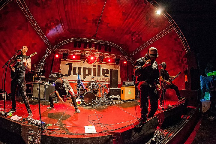 Fleddy Melculy @ Olensfest 2016, picture 10, photographed by Edwin Houdevelt - FrontView Magazine