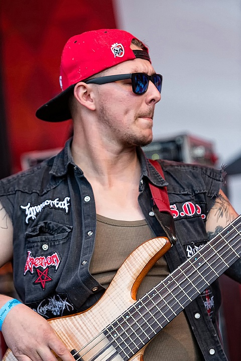 Leave Scars @ Olensfest 2016, picture 2, photographed by Edwin Houdevelt - FrontView Magazine