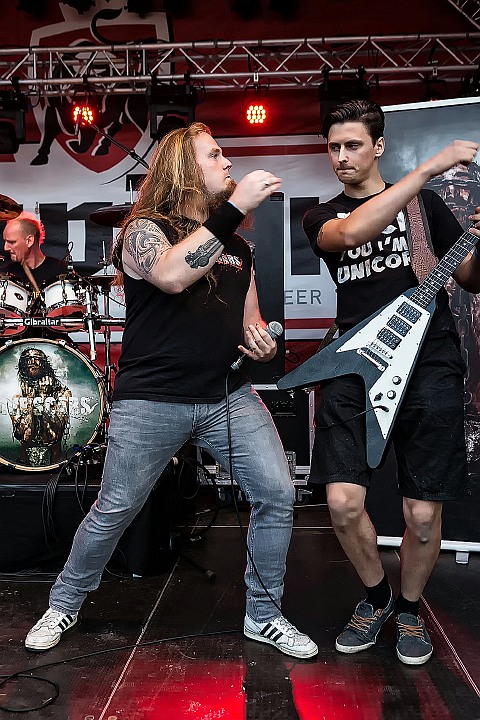 Leave Scars @ Olensfest 2016, picture 14, photographed by Edwin Houdevelt - FrontView Magazine