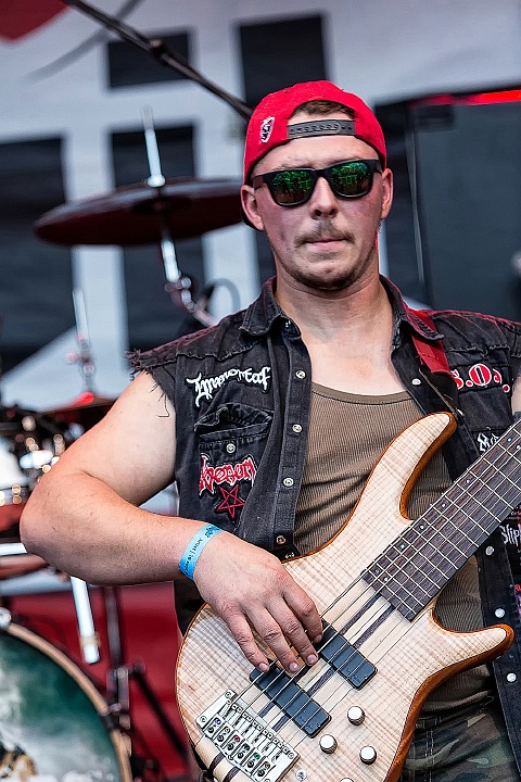 Leave Scars @ Olensfest 2016, picture 19, photographed by Edwin Houdevelt - FrontView Magazine