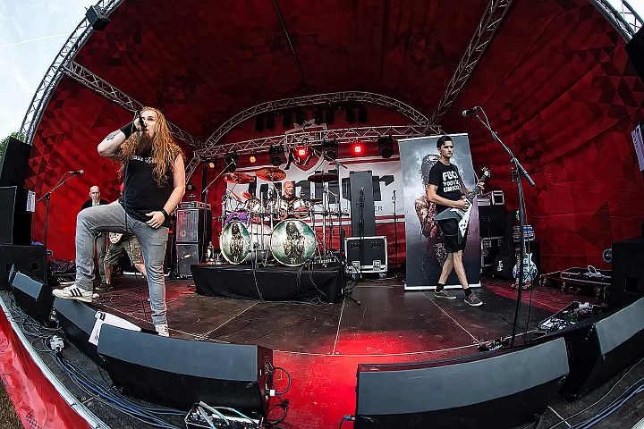 Leave Scars @ Olensfest 2016, picture 26, photographed by Edwin Houdevelt - FrontView Magazine