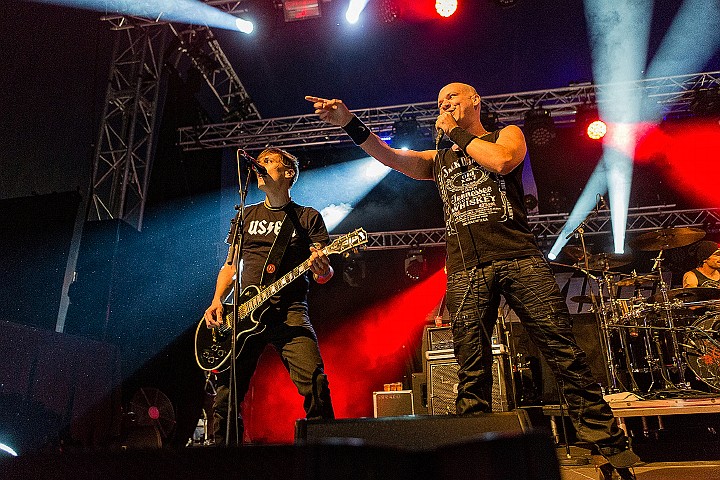 Maxxwell @ Olensfest 2016, picture 9, photographed by Edwin Houdevelt - FrontView Magazine