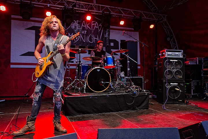 Breakfast at Midnight @ Olensfest 2016, picture 27, photographed by Edwin Houdevelt - FrontView Magazine